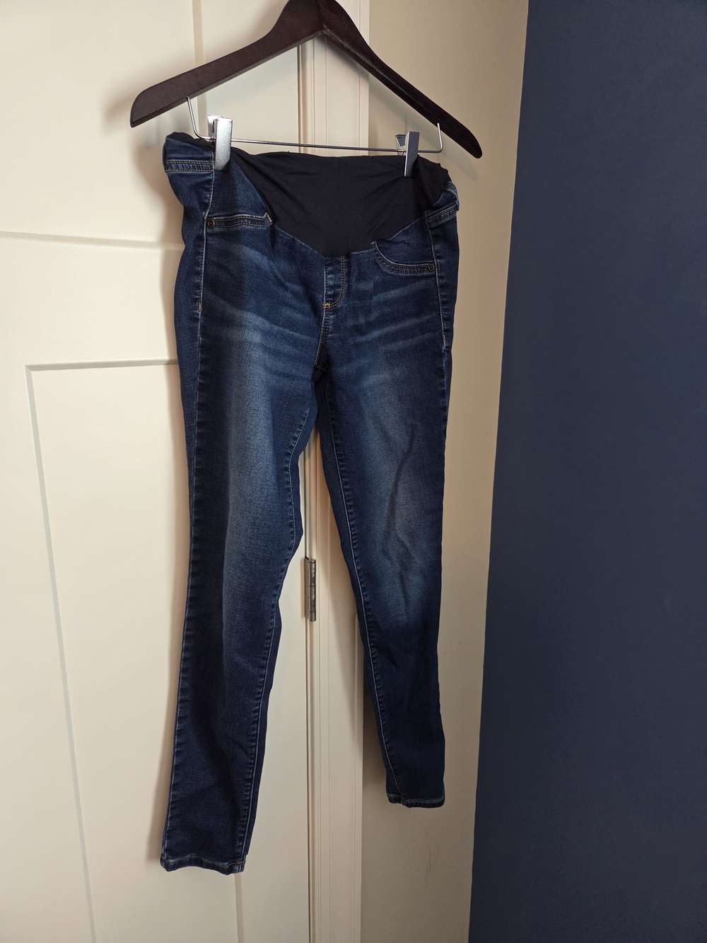 Small (4) Maternity Dark Blue Stretch Jeans with Over-Belly Panel